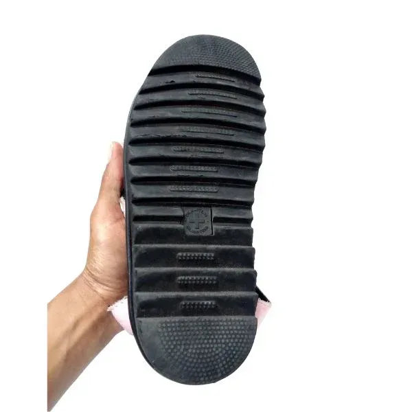 Blaire 11622002 | 7 UK - Preloved Docs