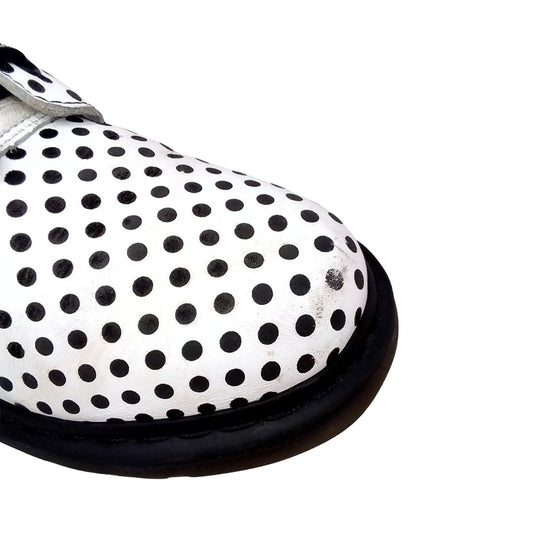 Pascal Polka Dot White & Black | 8 UK