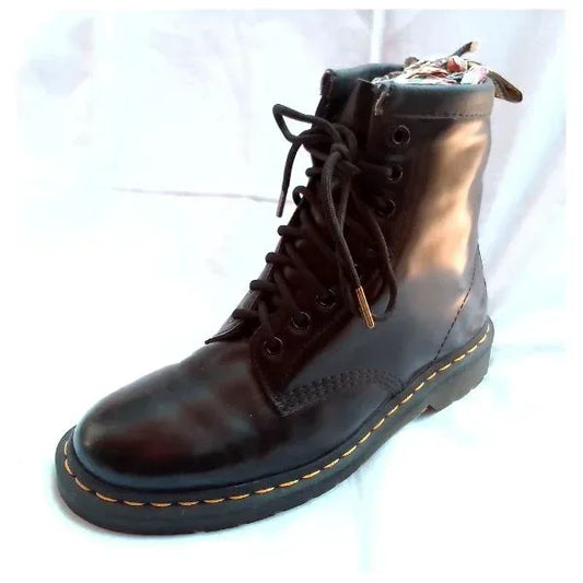 1460 / 10072 | 8 UK - Preloved Docs