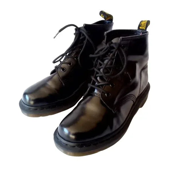 101 6 Hole Mono Black Smooth Leather | 5 UK - Preloved Docs