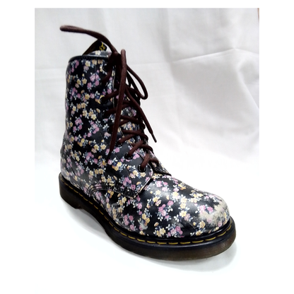 1460 Mini Tydee Black Leather with Floral Pattern | 7 UK