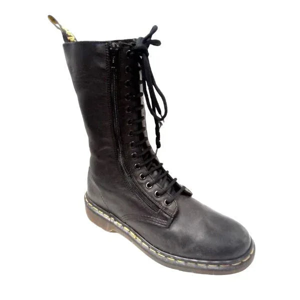 9733 14‑Eye | 8 UK - Preloved Docs