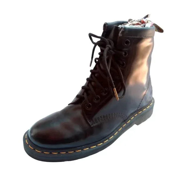 1460 / 10072 | 8 UK - Preloved Docs