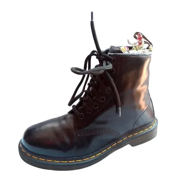 1460/11822 | 7 UK - Preloved Docs