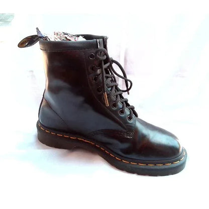 1460 / 10072 | 8 UK - Preloved Docs