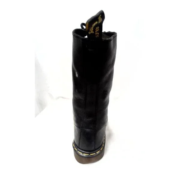 9733 14‑Eye | 8 UK - Preloved Docs