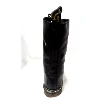 9733 14‑Eye | 8 UK - Preloved Docs