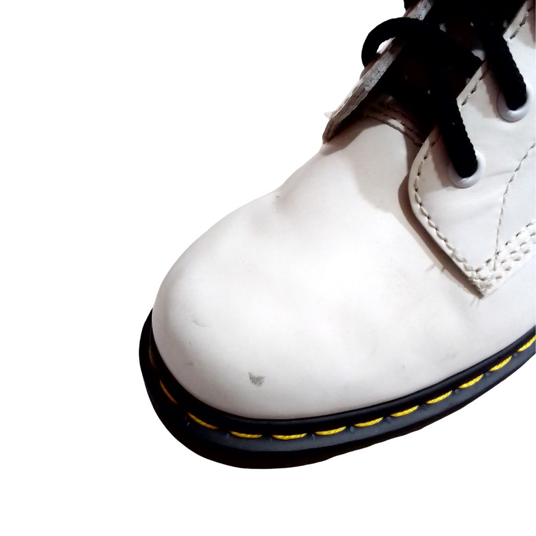 Limited Edition Aston White Cutout Boots | 7 UK
