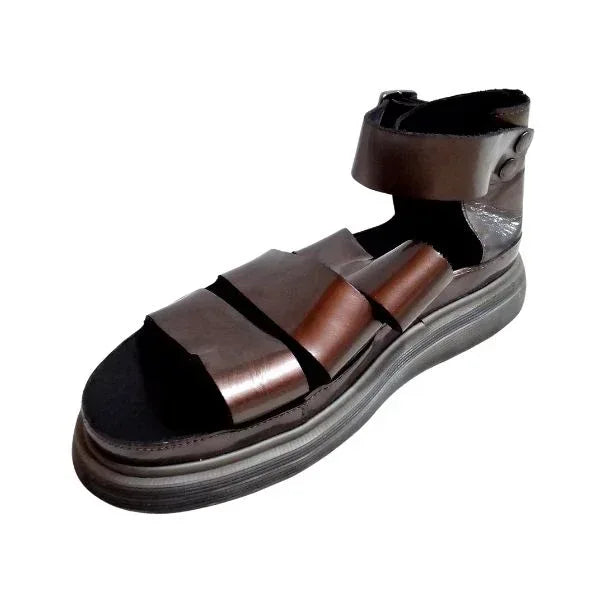 Clarissa Quad Sandal In Metallic Pewter Leather | 7 UK - Preloved Docs