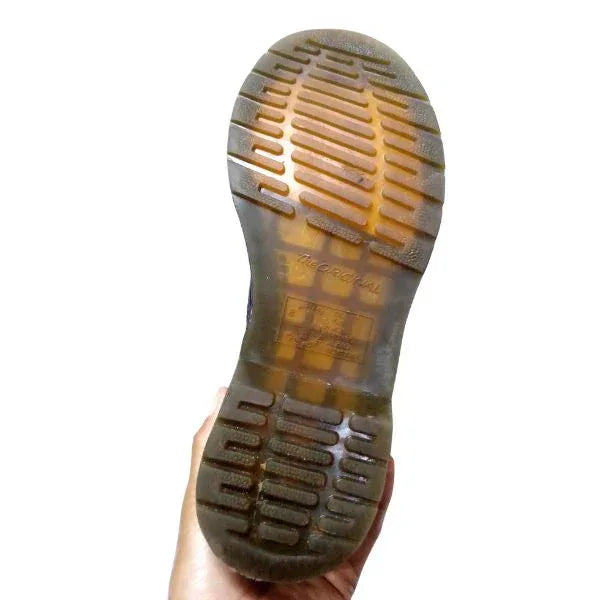 11821 /1460 | 5 UK - Preloved Docs