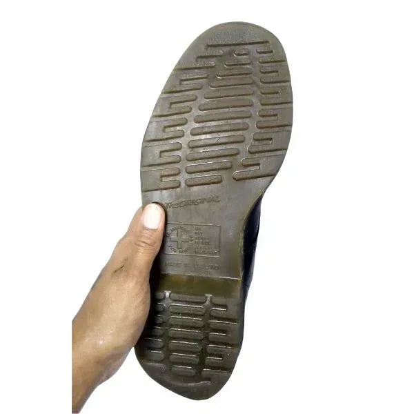 9733 14‑Eye | 8 UK - Preloved Docs